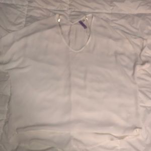 White top/ blouse
